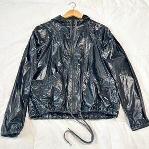 NWOT Athleta Black Hooded Windbreaker Jacket Nylon Mesh Lined Size Medium
